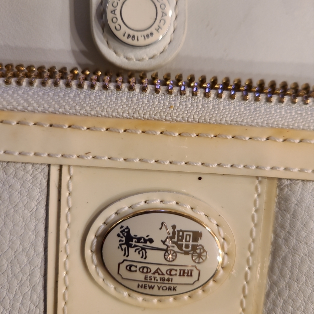 Coach Wallet 2 Pack View 4